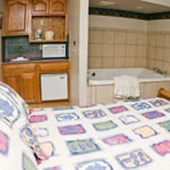 Stone Mill Hotel & Suites Lanesboro Extérieur photo